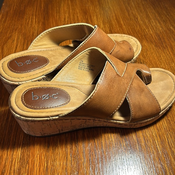 B.o.c. Born Brown Cork Wedge Heel Open Toe Sandal. Size 7 - Picture 3 of 11